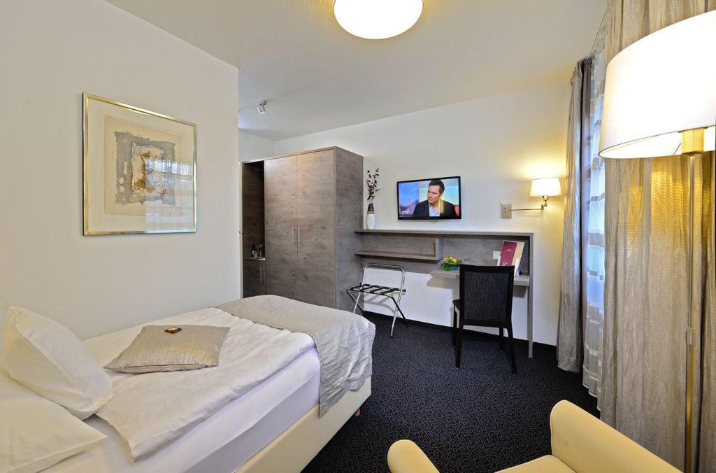 Hotel_Spiegel-Zimmer-Galerie_0315_18